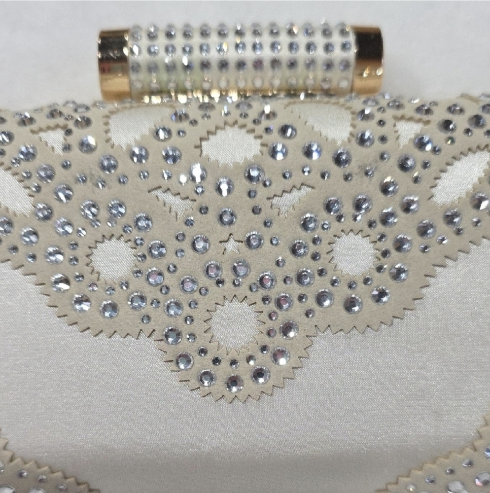Badgley Mischka NWT Satin Rhinestone Clutch: Black & Ivory Available - Picture 6 of 9